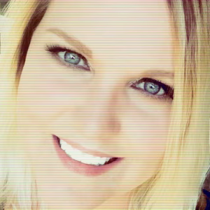 Laura_Pettler2-1-600x600